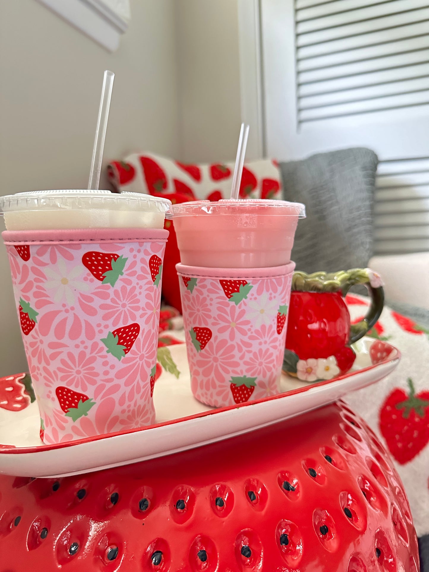 Talavera Strawberry - Cup Sleeve